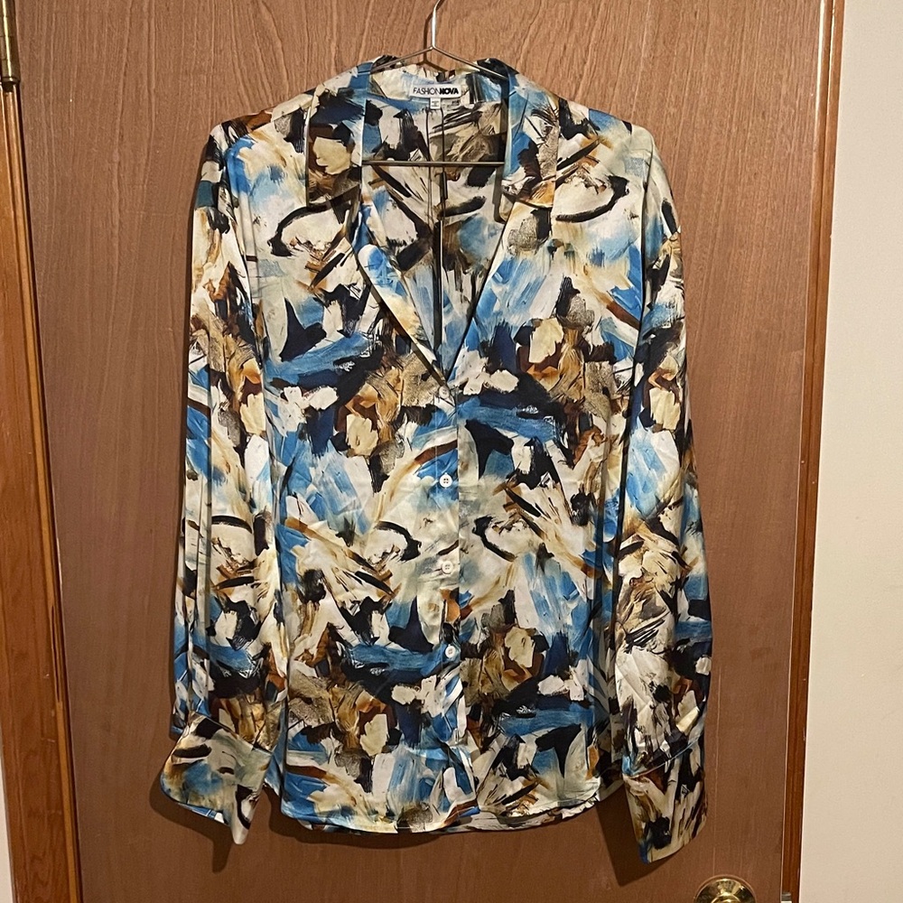 Fashion Nova Blue and Brown Abstract Blouse